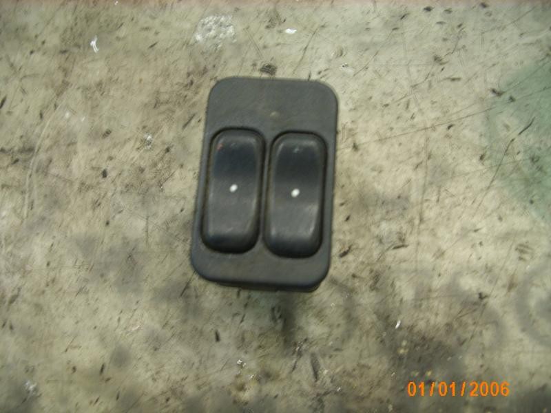 Recambio de mando elevalunas delantero izquierdo para opel combo (corsa c) familiar referencia OEM IAM   