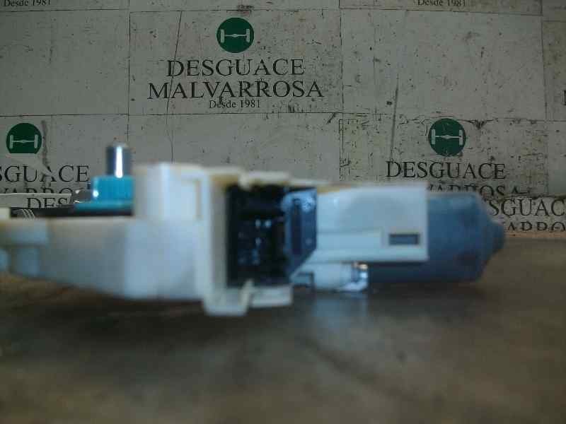 Recambio de motor elevalunas trasero izquierdo para audi a4 ber. (b8) 2.0 16v tdi referencia OEM IAM   