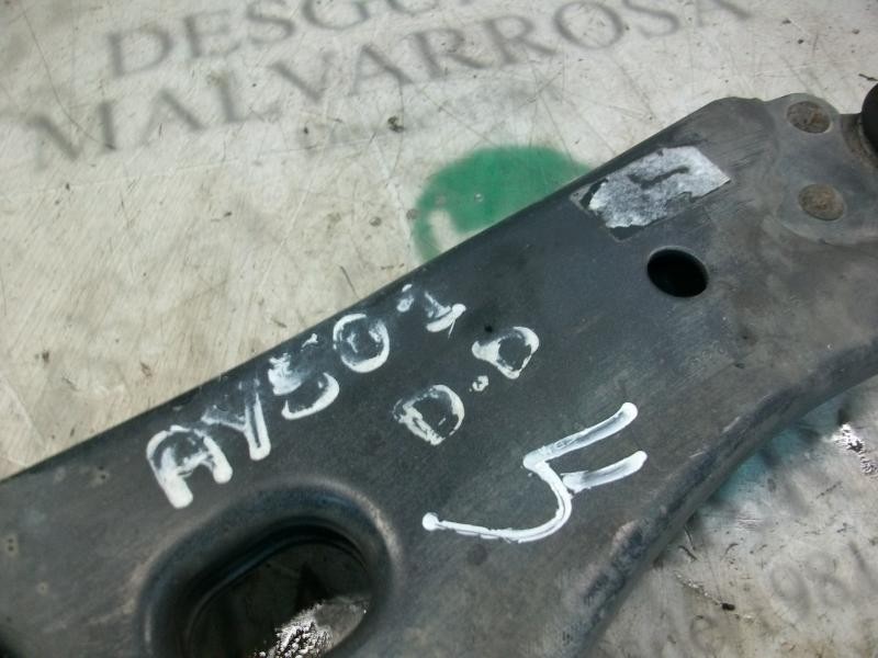 Recambio de brazo suspension inferior delantero derecho para ford fiesta (cbk) ghia referencia OEM IAM   