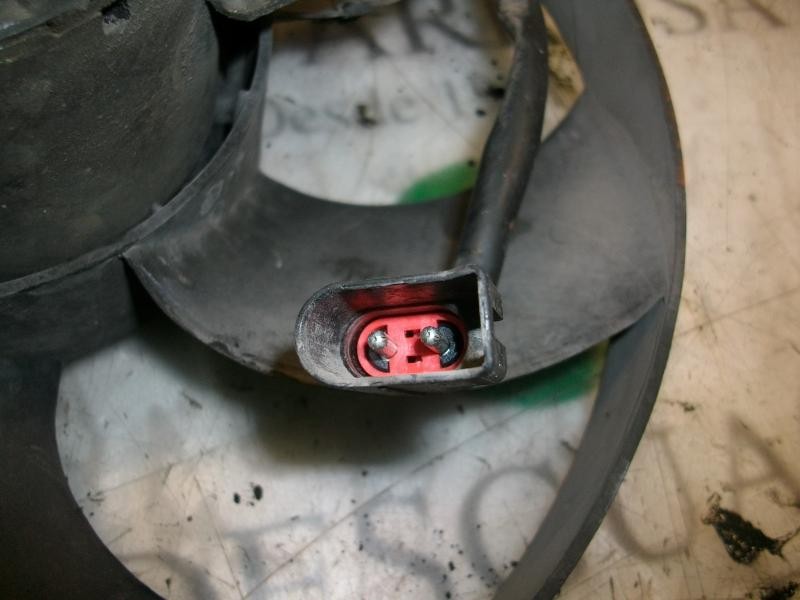 Recambio de electroventilador para ford fiesta berl./courier 1.3 cat referencia OEM IAM   