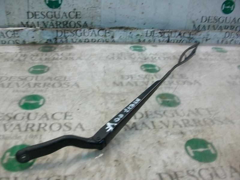 Recambio de brazo limpia delantero derecho para ford fiesta (cbk) ghia referencia OEM IAM   