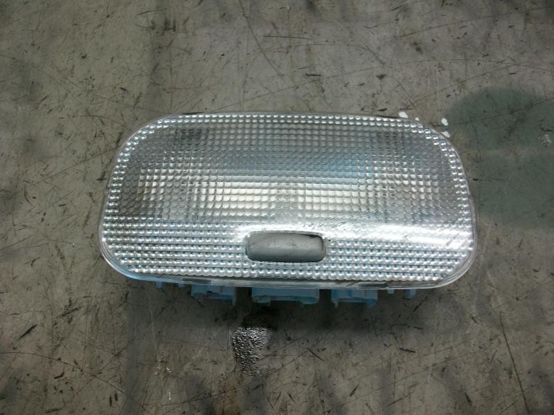 Recambio de piloto interior para peugeot 307 (s1) xn referencia OEM IAM   