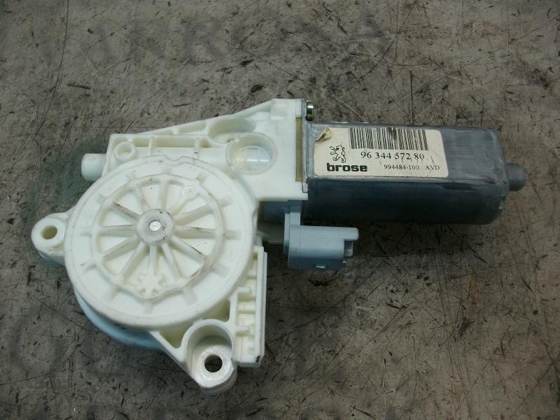 Recambio de motor elevalunas delantero derecho para peugeot 307 (s1) xn referencia OEM IAM   