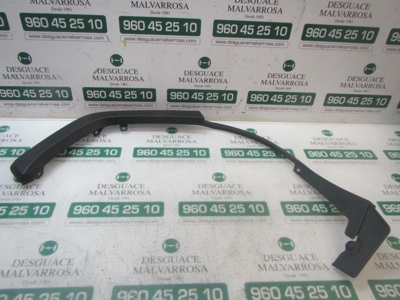 Recambio de aletin trasero derecho para toyota rav4 hybrid fwd referencia OEM IAM 7506142010  