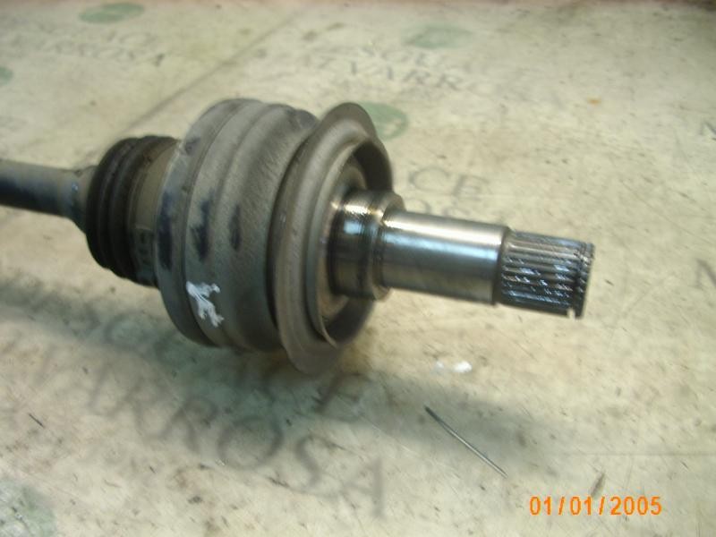 Recambio de transmision derecha para mercedes-benz clase c (w203) berlina 320 cdi (203.020) referencia OEM IAM A2032505956  