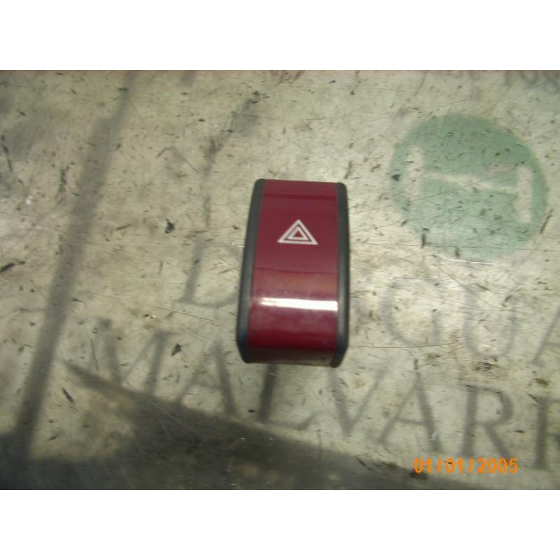 Recambio de warning para opel combo (corsa c) familiar referencia OEM IAM   