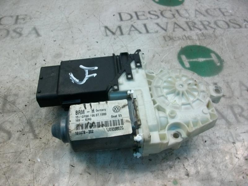 Recambio de motor elevalunas delantero derecho para seat toledo (1m2) signo referencia OEM IAM   