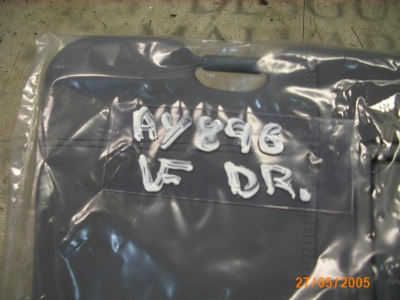 Recambio de parasol derecho para kia carens 2.0 crdi ex monovolumen referencia OEM IAM 0K2KB69270A44  