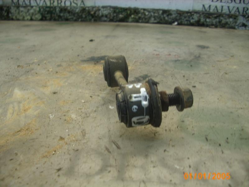 Recambio de tirante trasero derecho para kia carens 2.0 crdi ex monovolumen referencia OEM IAM 0K2M228150  