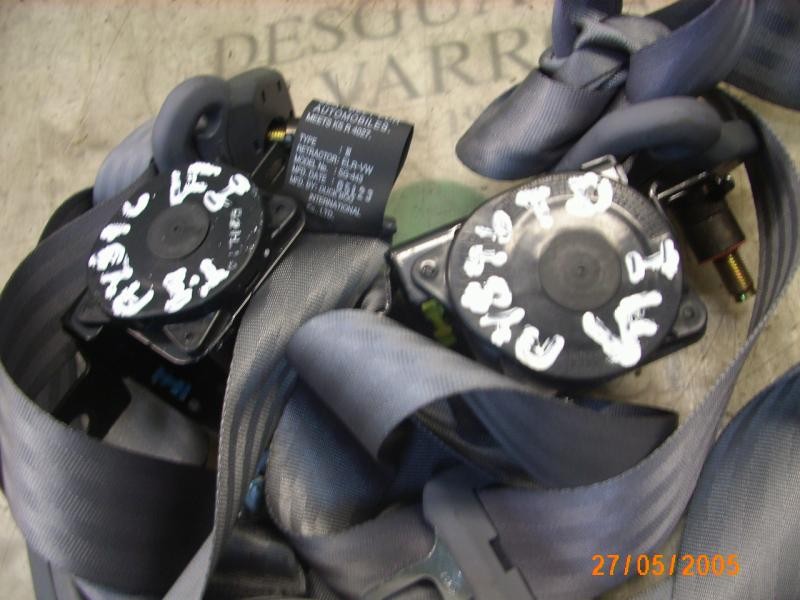 Recambio de cinturon seguridad trasero para kia carens 2.0 crdi ex monovolumen referencia OEM IAM 0K2FA5773044  