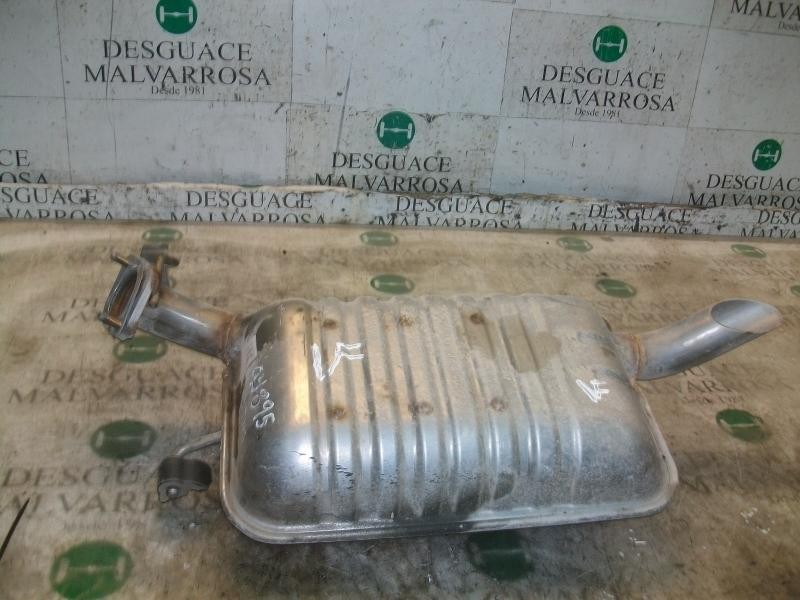 Recambio de tubo escape trasero para kia carens 2.0 crdi ex monovolumen referencia OEM IAM 0K2LA40100  