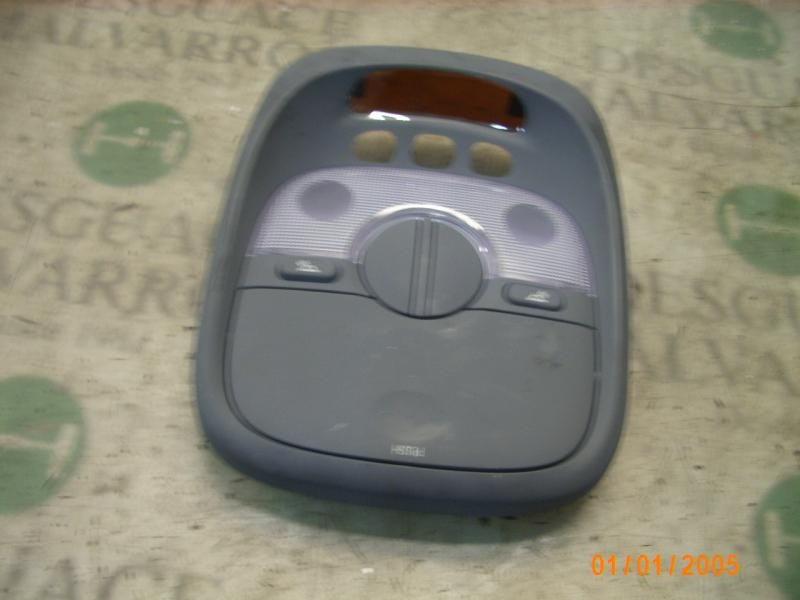 Recambio de piloto interior para kia carens 2.0 crdi ex monovolumen referencia OEM IAM 0K2FA51410B44  