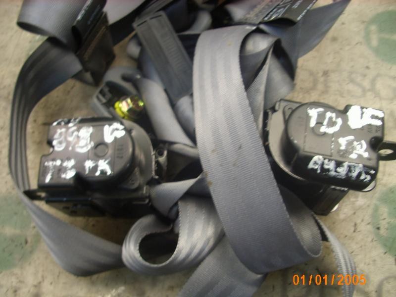 Recambio de cinturon seguridad trasero para kia carens 2.0 crdi ex monovolumen referencia OEM IAM 0K2FA5773044  