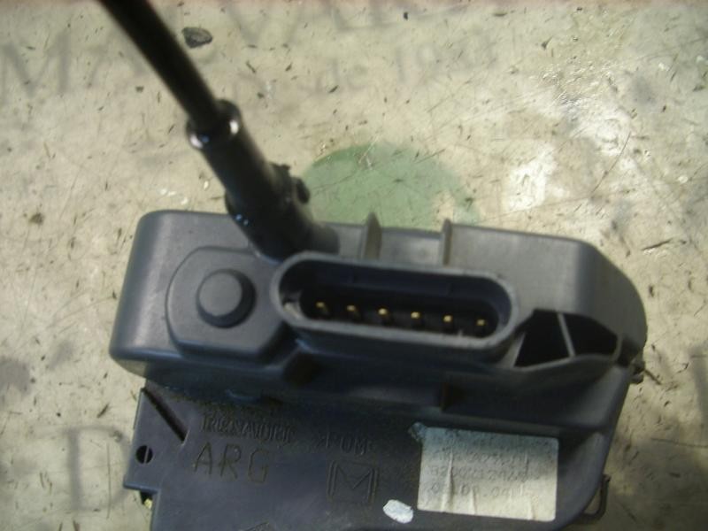 Recambio de cerradura puerta trasera izquierda para renault megane ii berlina 5p confort dynamique referencia OEM IAM   