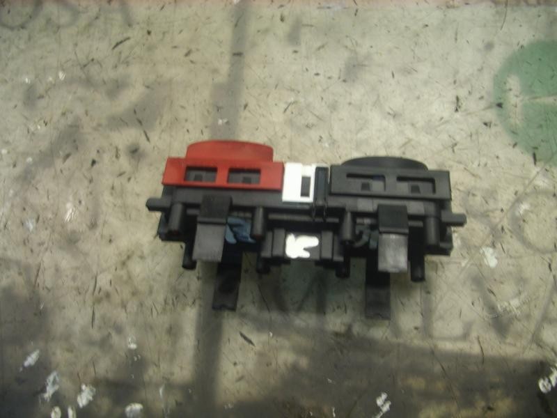 Recambio de warning para renault megane ii berlina 5p confort dynamique referencia OEM IAM   