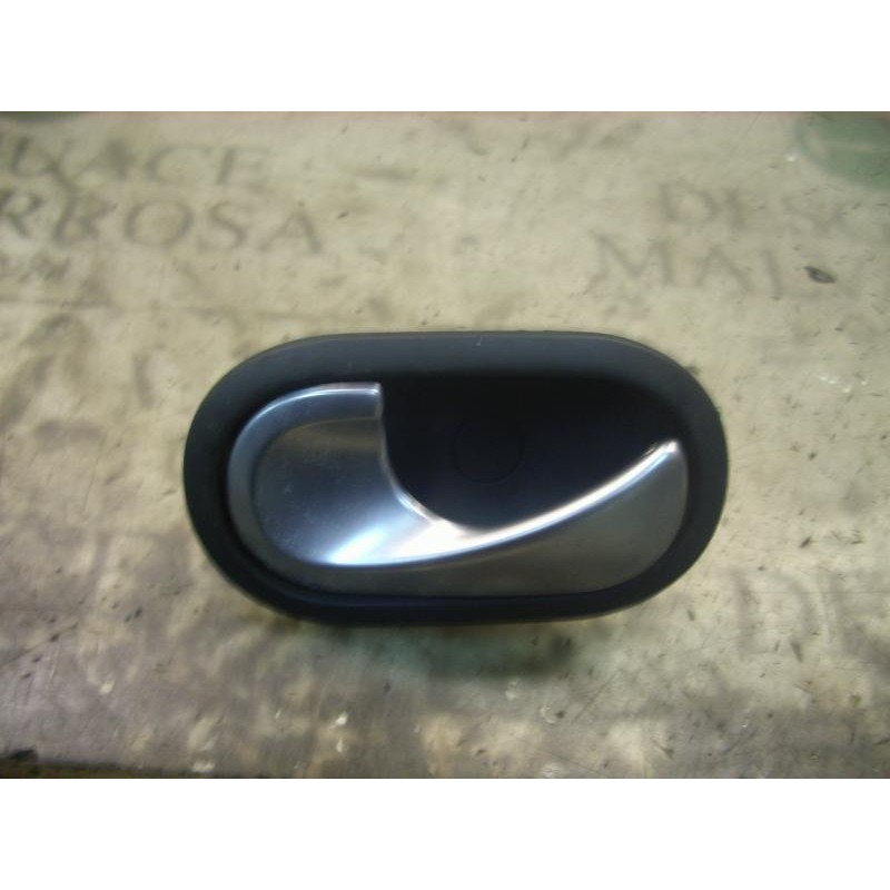 Recambio de maneta interior delantera izquierda para renault megane ii berlina 5p confort dynamique referencia OEM IAM   
