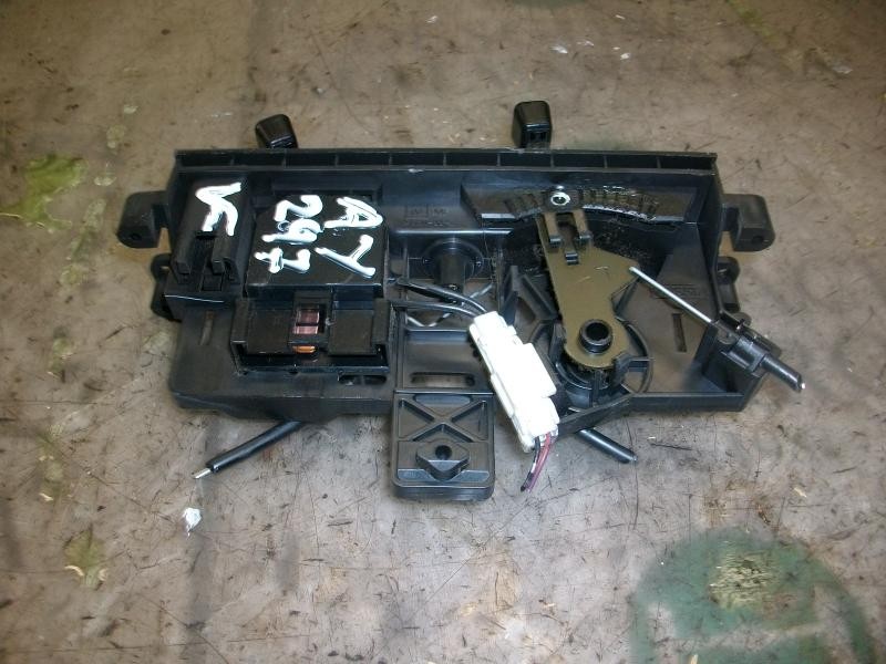 Recambio de mando calefaccion / aire acondicionado para nissan pick-up (d22) cabina simple profesional 4x4 referencia OEM IAM   