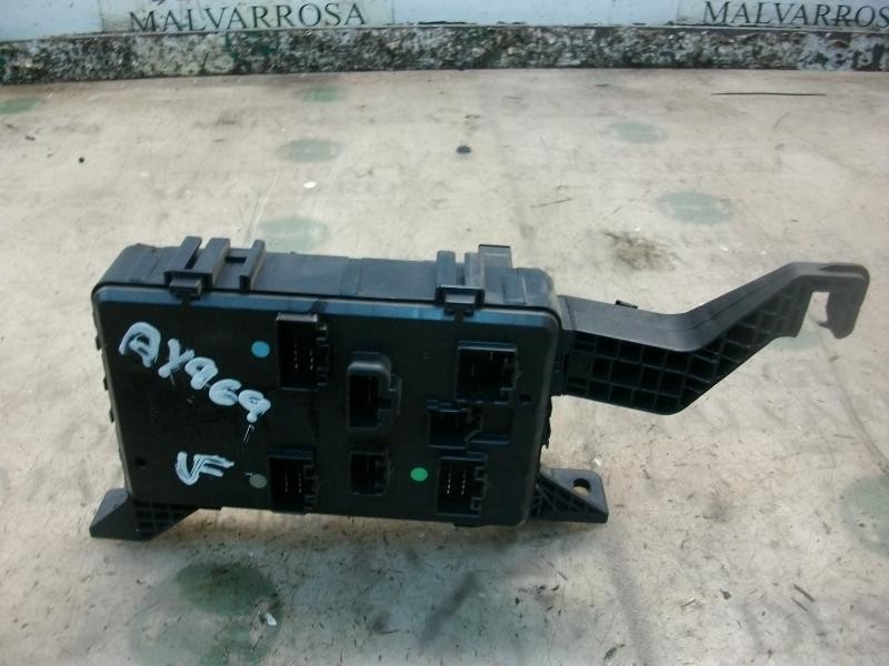 Recambio de caja reles / fusibles para ford mondeo berlina (ge) ambiente referencia OEM IAM   