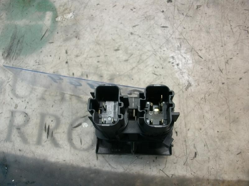 Recambio de warning para ford mondeo berlina (ge) ambiente referencia OEM IAM   