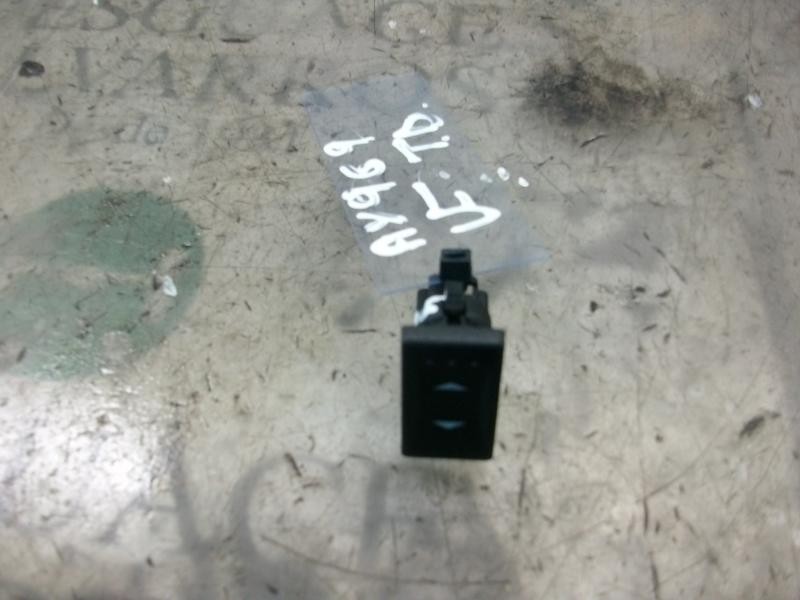 Recambio de mando elevalunas trasero derecho para ford mondeo berlina (ge) ambiente referencia OEM IAM   