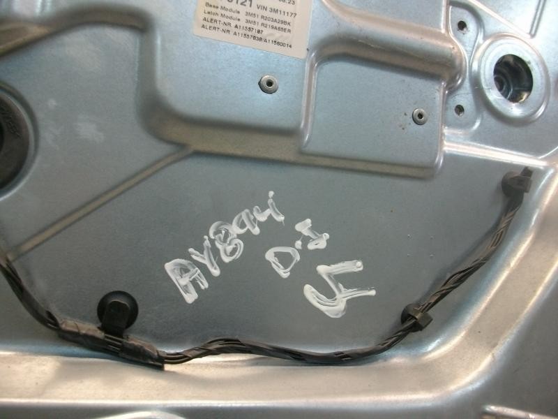 Recambio de elevalunas delantero izquierdo para ford focus c-max (cap) ghia (d) referencia OEM IAM 1738645  