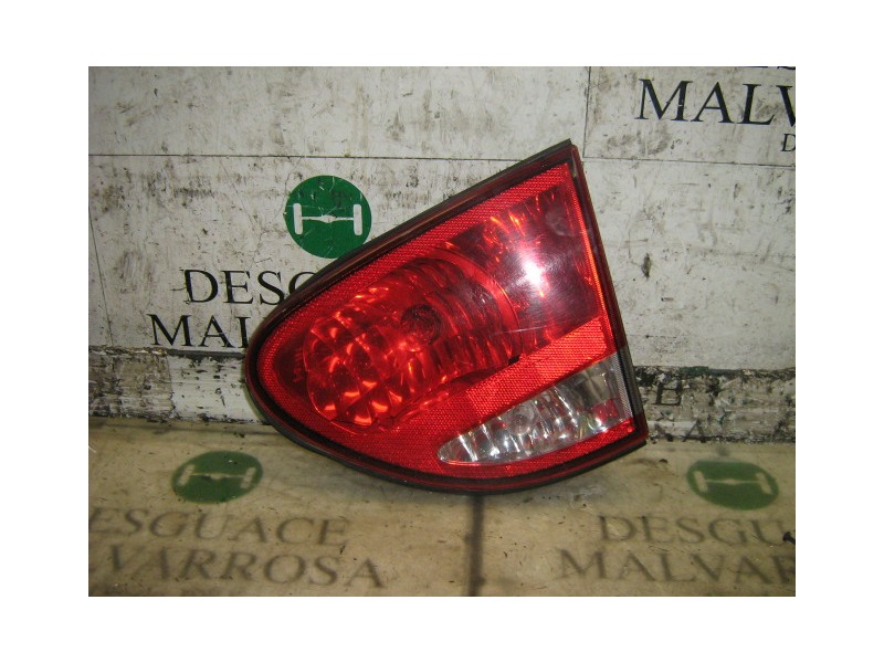 Recambio de piloto trasero derecho interior para gmc chevrolet alero 2.4 ltr piel referencia OEM IAM   