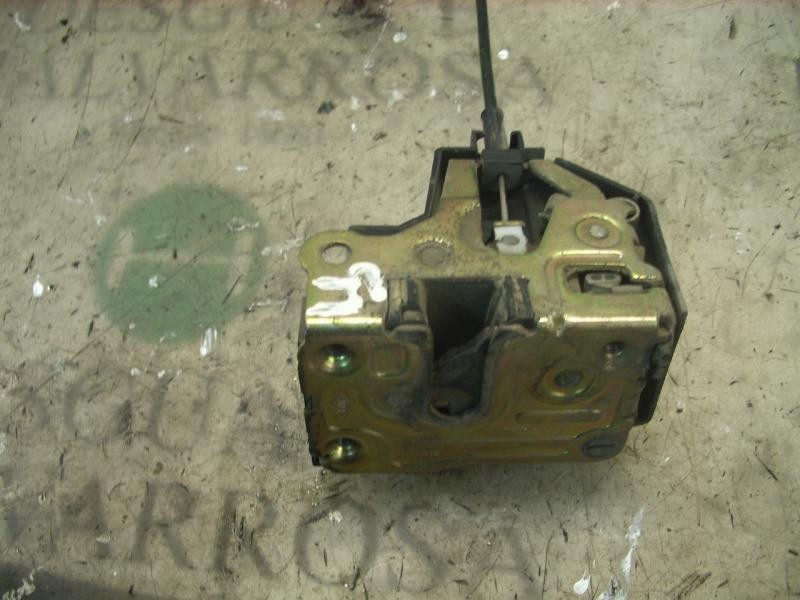 Recambio de cerradura puerta trasera derecha para renault scenic (ja..) 1.9 dci century referencia OEM IAM   