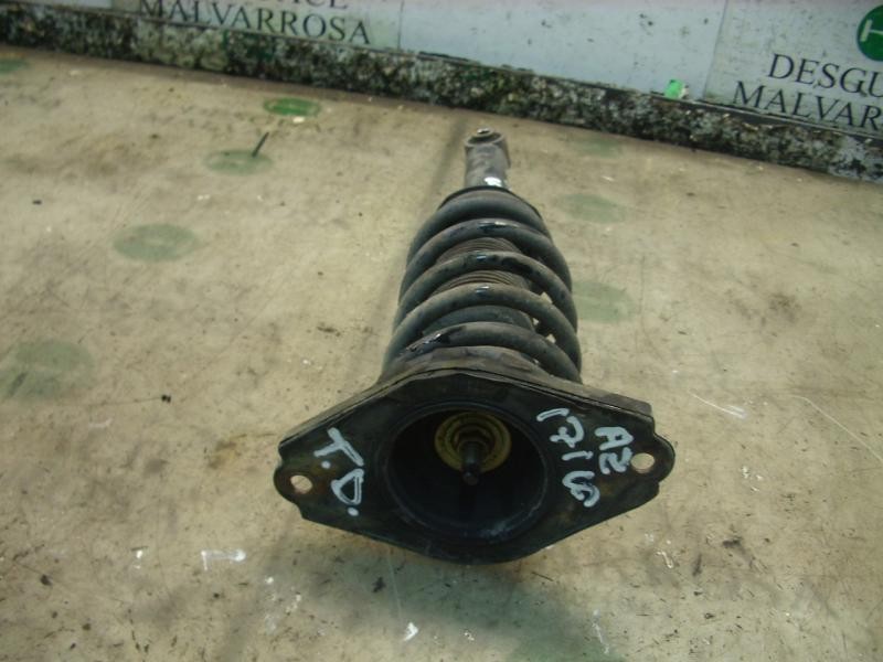 Recambio de amortiguador trasero derecho para nissan primera berlina (p12) acenta referencia OEM IAM   