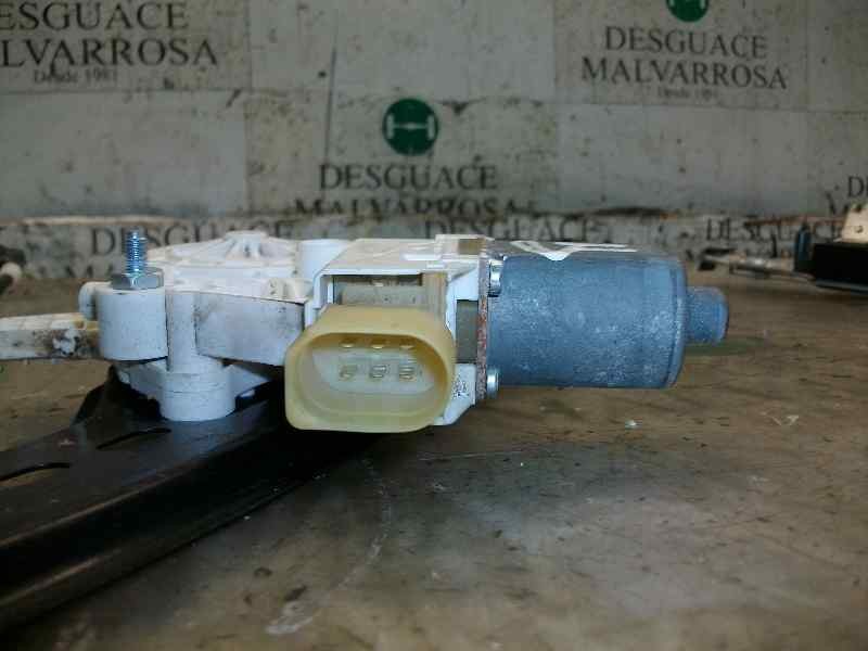 Recambio de elevalunas delantero derecho para bmw serie 3 berlina (e90) 2.0 turbodiesel cat referencia OEM IAM   