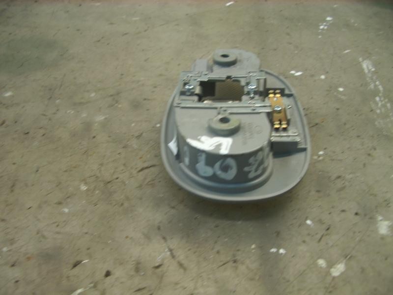 Recambio de piloto interior para chevrolet kalos 1.4 se referencia OEM IAM   