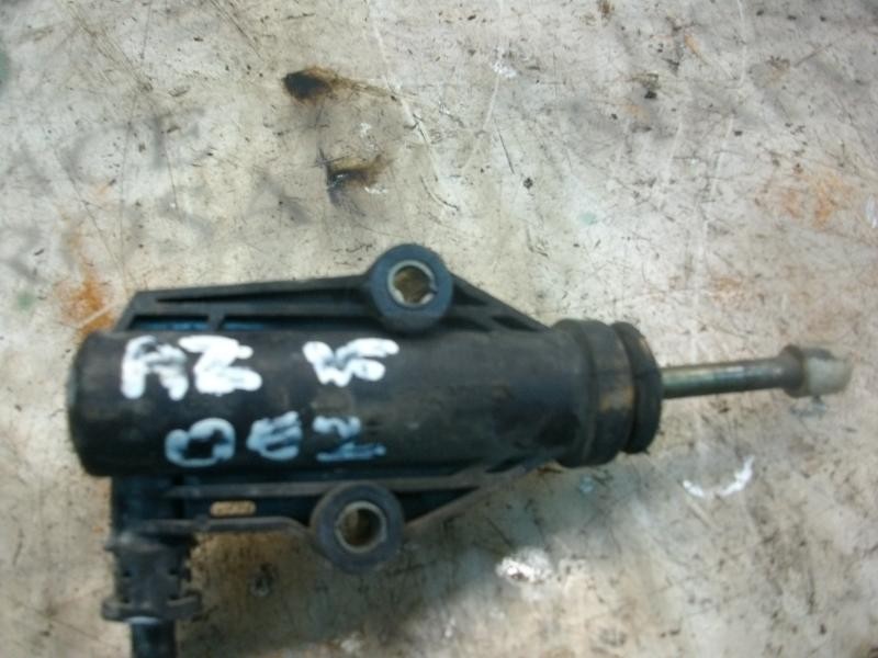 Recambio de bombin embrague para fiat stilo (192) 1.6 16v dynamic referencia OEM IAM 46804423  