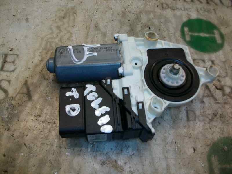 Recambio de motor elevalunas trasero derecho para seat toledo (1m2) referencia OEM IAM   