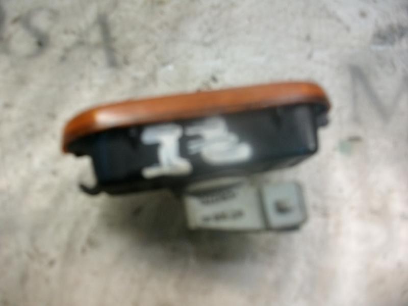 Recambio de piloto lateral izquierdo para seat ibiza (6k) 1.4 referencia OEM IAM   