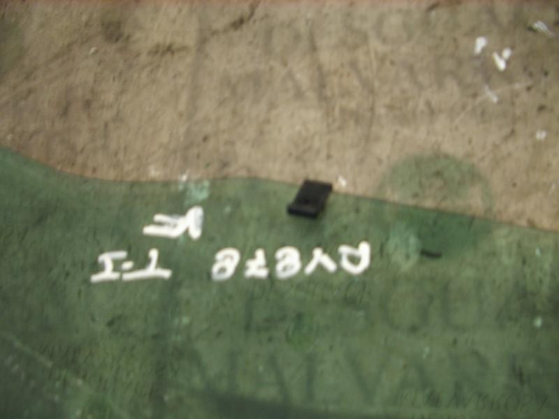 Recambio de cristal puerta trasero izquierdo para citroën c4 berlina lx referencia OEM IAM   