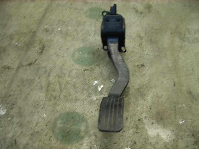 Recambio de potenciometro pedal para citroën c4 berlina lx referencia OEM IAM   