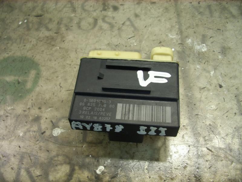 Recambio de caja precalentamiento para citroën c4 berlina lx referencia OEM IAM   