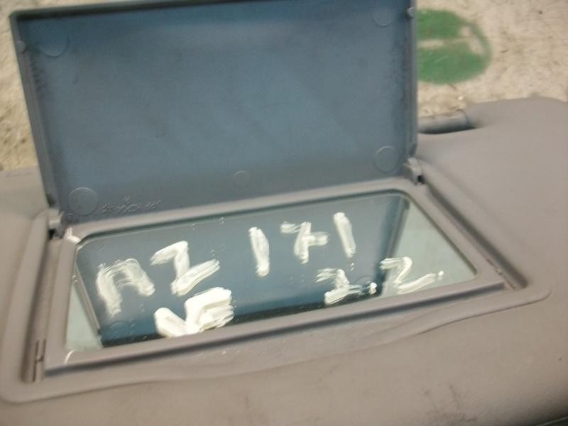 Recambio de parasol izquierdo para nissan primera berlina (p12) acenta referencia OEM IAM   