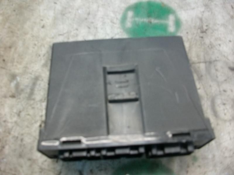 Recambio de modulo electronico para nissan primera berlina (p12) acenta referencia OEM IAM   