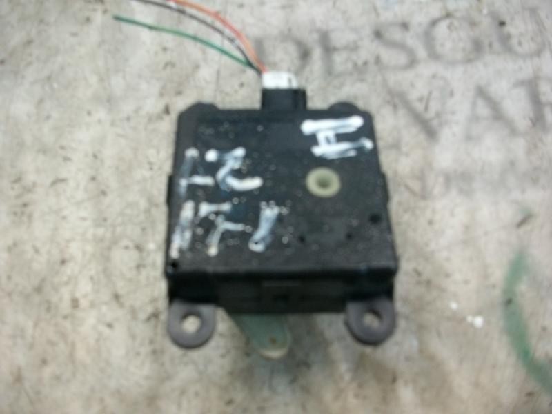 Recambio de motor apertura trampillas climatizador para nissan primera berlina (p12) acenta referencia OEM IAM   