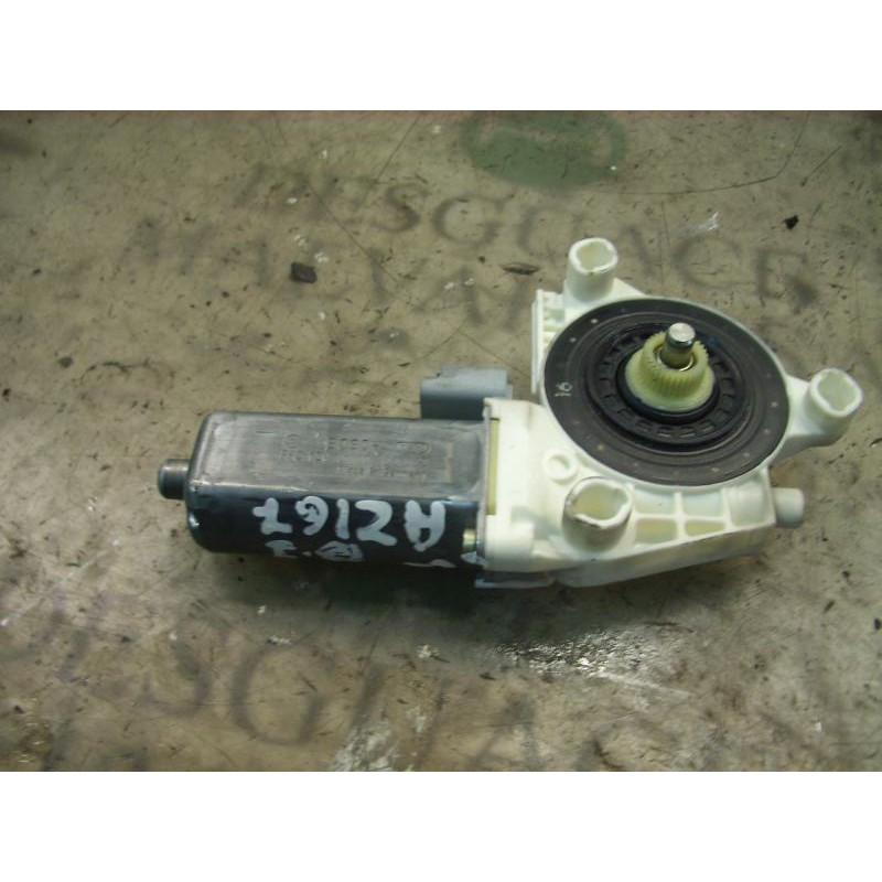 Recambio de motor elevalunas delantero izquierdo para peugeot 307 (s1) xr referencia OEM IAM   