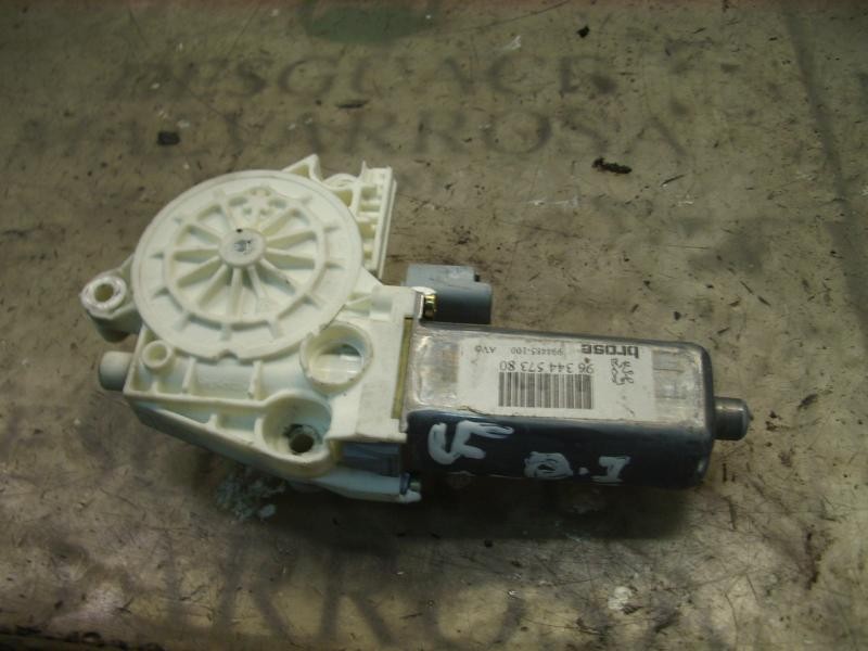 Recambio de motor elevalunas delantero izquierdo para peugeot 307 (s1) xr referencia OEM IAM   