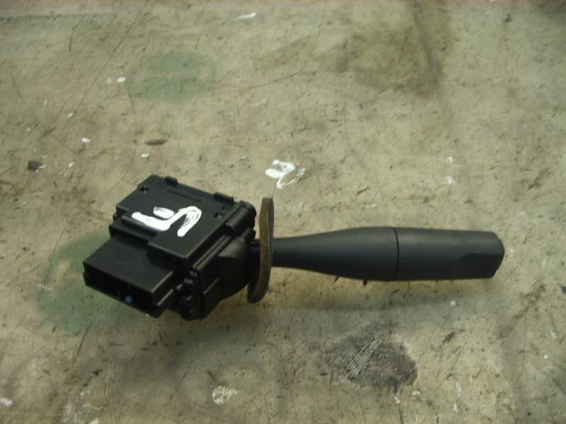 Recambio de mando limpia para peugeot 206 berlina 1.9 diesel referencia OEM IAM   