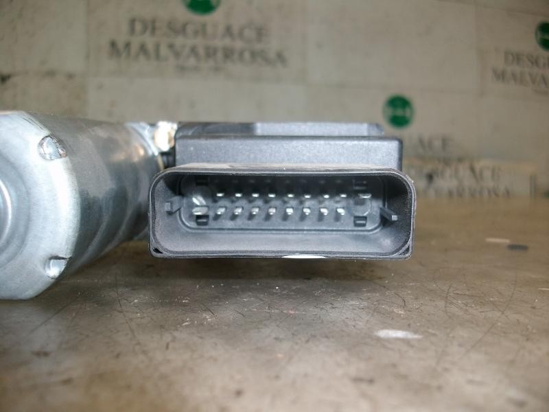 Recambio de motor elevalunas trasero izquierdo para volkswagen passat berlina (3b2) highline referencia OEM IAM   