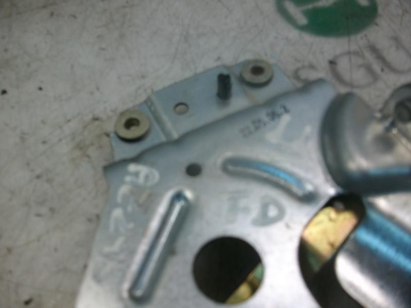 Recambio de articulacion limpia trasero para citroën berlingo 2.0 hdi sx familiar referencia OEM IAM   