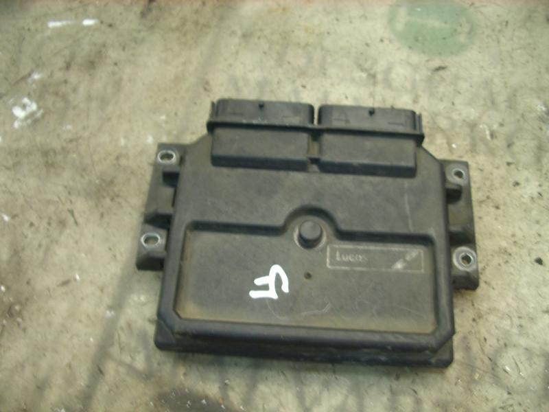 Recambio de centralita motor uce para fiat doblo cargo (223) 1.9 d furg. referencia OEM IAM   