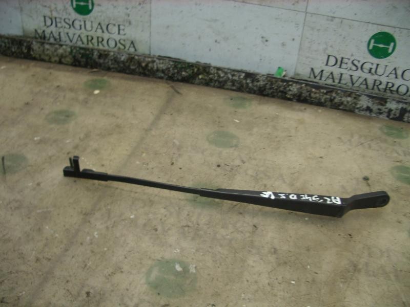 Recambio de brazo limpia delantero izquierdo para citroën c5 berlina 2.0 hdi sx referencia OEM IAM   