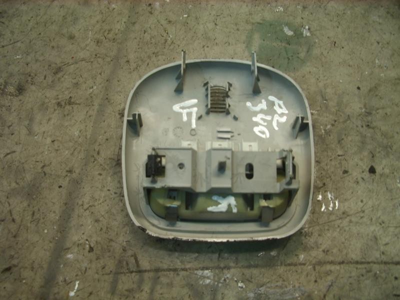 Recambio de piloto interior para citroën c5 berlina 2.0 hdi sx referencia OEM IAM   