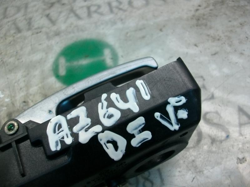 Recambio de maneta interior delantera izquierda para ford mondeo berlina (ge) ghia referencia OEM IAM   