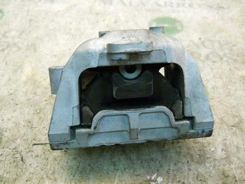 Recambio de soporte motor delantero para seat leon (1m1) stella referencia OEM IAM   