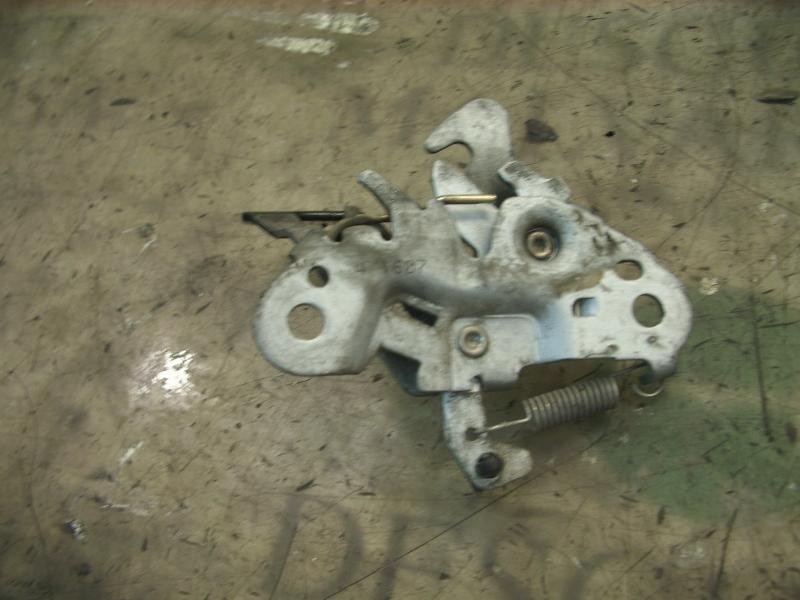 Recambio de cerradura capot para citroën berlingo referencia OEM IAM   